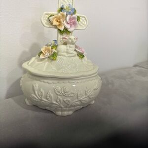 Porcelain Cross Trinket Music Box with Pastel Floral Accents Lamb Amazing Grace